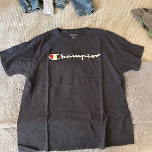 Champion t shirt